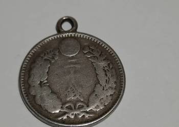 moneta Japonia 20 senów, 1873-1905 przerobiona na wisior