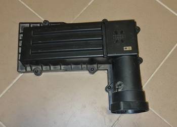 VW Skoda obudowa górna filtra powietrza 1K0183B