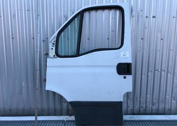 DRZWI LEWY PRZÓD IVECO DAILY III Bus 97-09