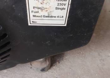 Agregat prądotwórczy uszkodzony