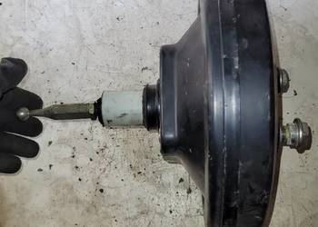 Serwo hamulcowe Volkswagen Passat B5. 8D0612105