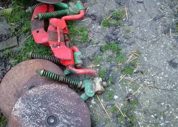 Krój ścinacze przedpłużki pług pługa Unia Kverneland Krone