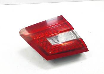 LAMPA W KLAPE LEWA MERCEDES-BENZ E 250 W212