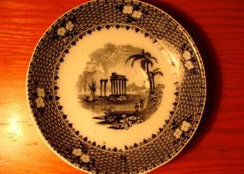 Spodek porcelanowy XIX w. Anglia
