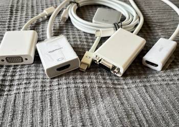 Przejściówki i kabel USB-C Apple Macbook