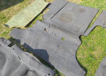 Dywan wykładzina podłoga bagażnik  polonez caro atu minus