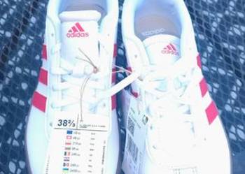 Buty sportowe Adidas 38 2/3 nowe
