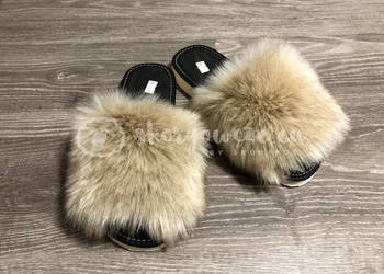 Pantofle, klapki futrzaki ze sztucznym futerkiem Beżowe 37,40,41