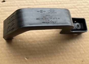 HYUNDAI I20 II PRAWY ŚLIZG ZDERZAKA TYŁ MOCOWANIE 86681-C8000
