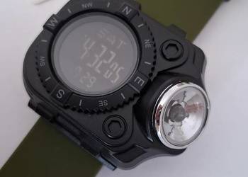 Nowy zegarek z latarką survival marki SKMEI 2187 kolor zielony czarny