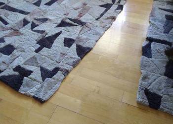 3 dywany ze skóry owczej  szyte kawałki typu patchwork