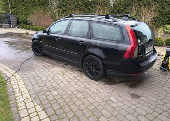 Volvo V50 1.6 2011 oszczędny.
