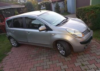 Nissan Note 1.6 uszkodzony tył