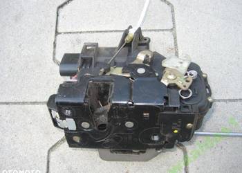 AUDI A4 B6 8E0 ZAMEK DRZWI PRZÓD PRAWY 9PIN EUROPA