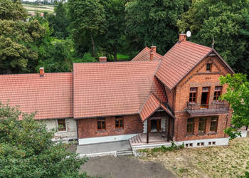 Dwór w Książniczkach, do zamieszkania / 15 minut od centrum Krakowa