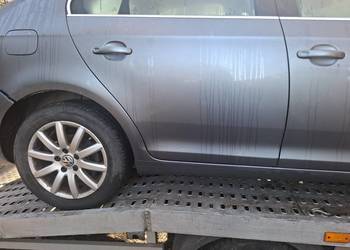 Drzwi tył prawa  Vw jetta
