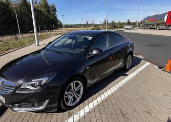 Opel Insignia -politowa wersja-„Nowa navi: ekran Tesla style, Android/CarPl