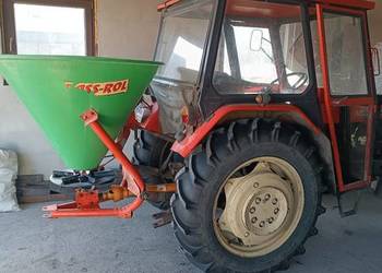 Rozsiewacz nawozu lejek