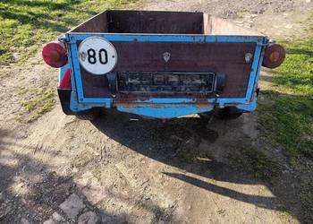 Przyczepka samochodowa