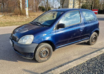 Toyota Yaris 1.0 2001r Salon PL Wspomaganie Radio I (1999-2005)