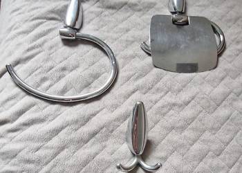 zestaw łazienkowy  uchwyt na papier, ręcznik  3szt stal metal
