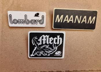 Przypinka Odznaka Zespół MAANAM Kora LOMBARD Ostrowska MECH Lata 70 - 80