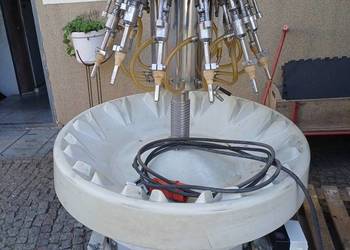 Urządzenie do napełniania butelek