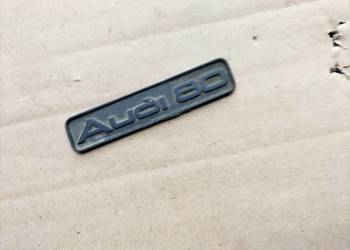 AUDI 80 B3 B4 ZNACZEK EMBLEMAT NAPIS KONSOLI KOKPIT