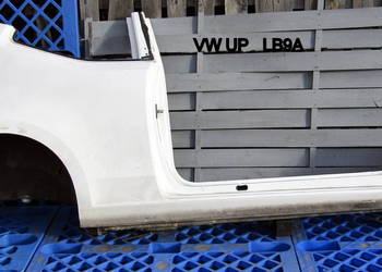 BŁOTNIK TYLNY PRAWY PRÓG VOLKSWAGEN UP 3D LB9A