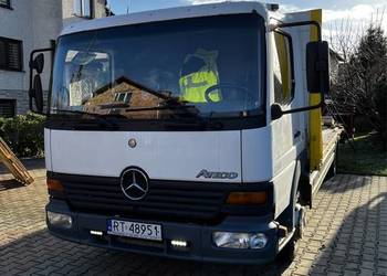 Pomoc drogowa autolaweta laweta Mercedes Atego 815