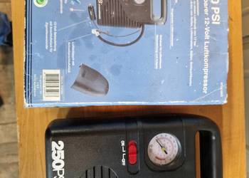 Kompresor samochodowy 12V