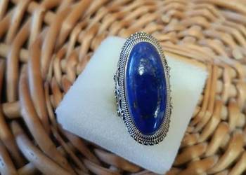 Pierścionek srebrny z lapis lazuli