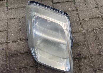 Lampa przód prawy Citroen C2