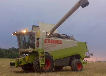 Claas lexion 480 + capello r8