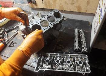 Częsci silnik gsxr 1000 k8