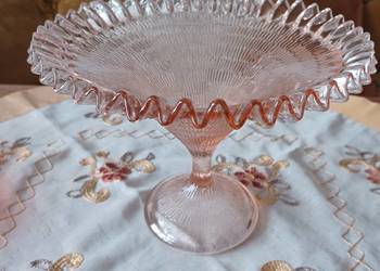 Piękna, duża rozalinowa patera owocarka. Ząbkowice. Piękna, duża rozalinowa patera owocarka. Ząbkowice.
