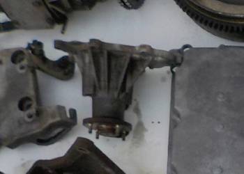 POMPA WODY NISSAN NAVARA D22