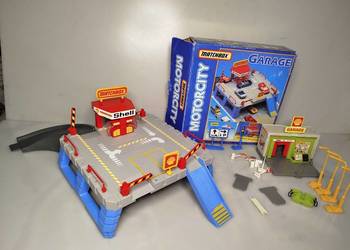 Garaż Matchbox MotorCity w pudełku