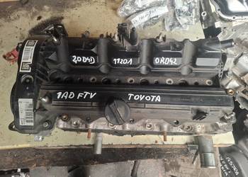 TOYOTA AVENSIS T27 2,0 D4D 1AD-FTV głowica pokrywa wałki