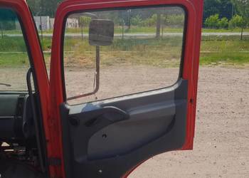 ATEGO DRZWI KOMPLETNE BEZ RDZY PRAWE