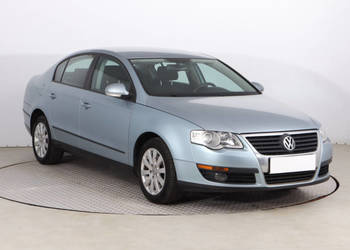 VW Passat 1.6 FSI