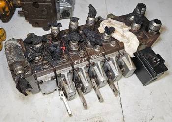 Rozdzielacz hydrauliczny Danfoss PVG 32 Case 595 Massey Ferguson 965