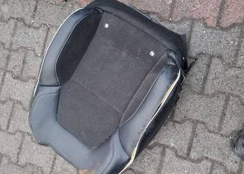 OPARCIE FOTELA RENAULT CLIO V
