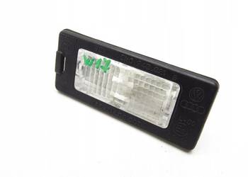 LAMPKA OŚWIETLENIE TABLICY REJESTRACYJNEJ SKODA OCTAVIA III 5N0943021B