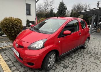 Toyota aygo 1,0 - 2011r.