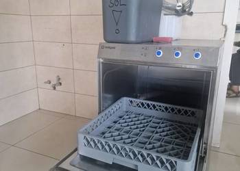 Zmywarko- wypażarka i zmiękczacz  do gastronomi lub sklepu
