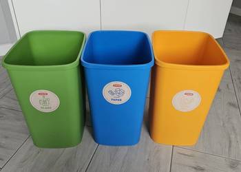 Zestaw koszy do segregacji śmieci 3 x 25L CURVER ECO FRIENDLY