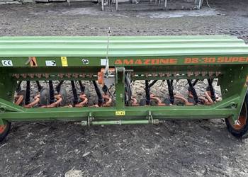 Siewnik zbozowy TALERZOWY AMAZONE D8-30 SUPER 3m.