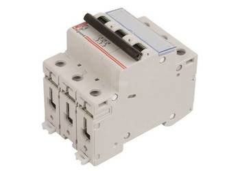 Wyłącznik nadprądowy LEGRAND S-303 3P C4A 4A 605645