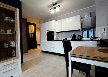 Wynajem dwu pokojowe z garażem, Opole, ul. Tęczowa